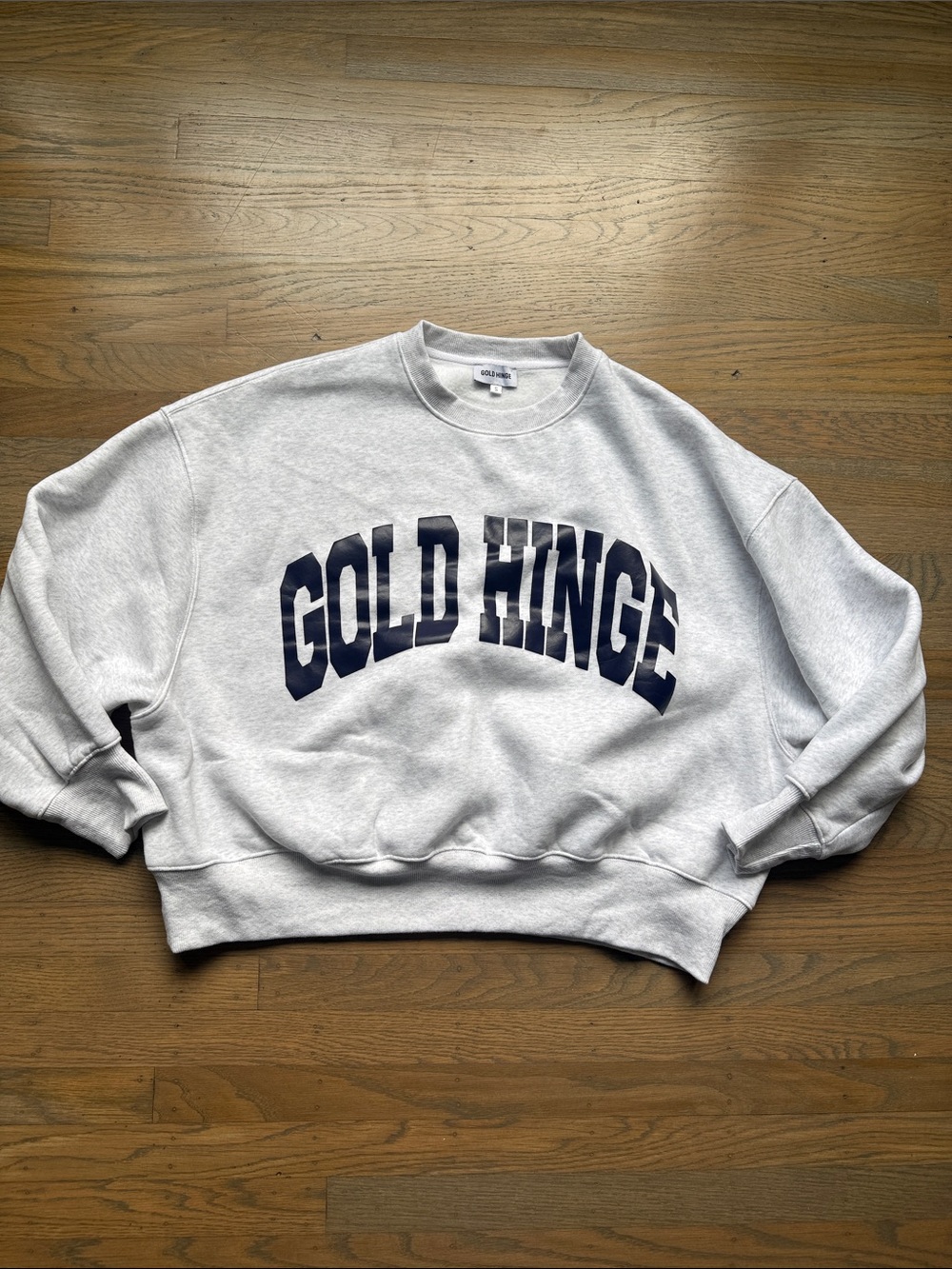 Gold Hinge WIDE ARM SWEATSHIRT size small
